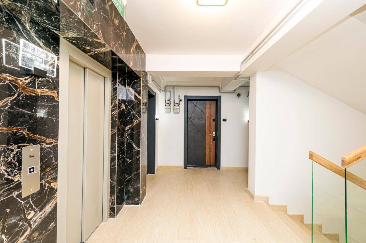 Apart Hotel Fusion Tower Iasi Exterior foto